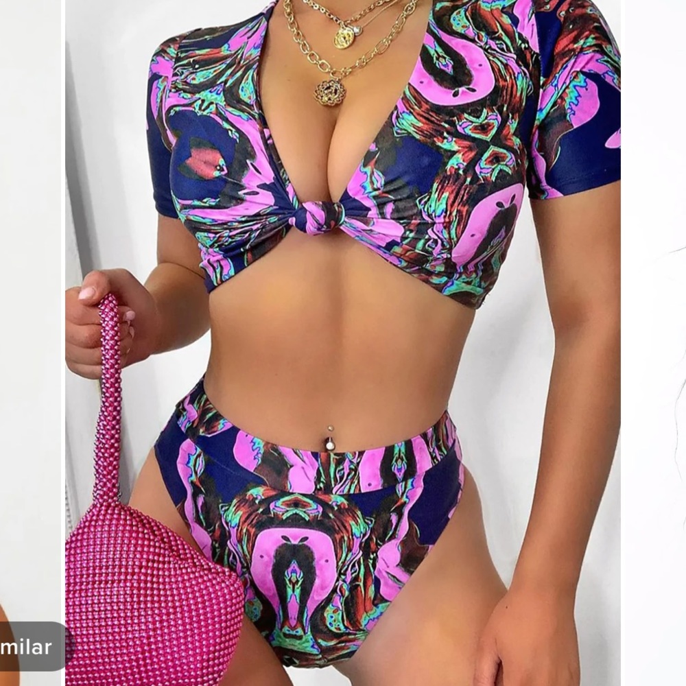 Tropical trip twist front tee 2 piece bikini. 1X new and never worn with tags.